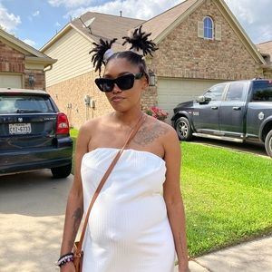 White strapless dress